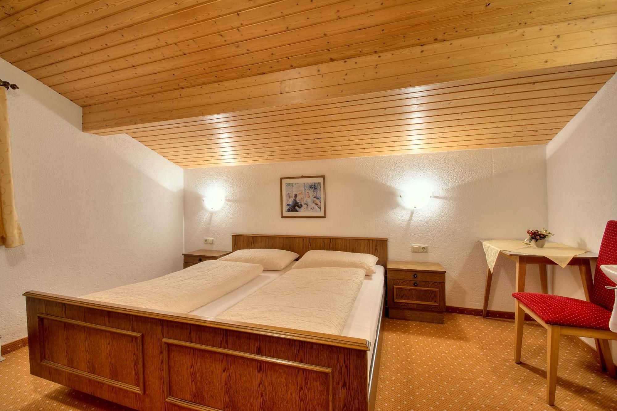 Ferienhaus Bergkristall Pettneu am Arlberg Rum bild